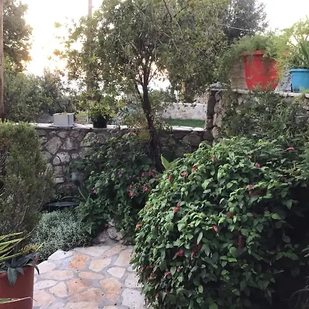 Holiday home Almond Trees *